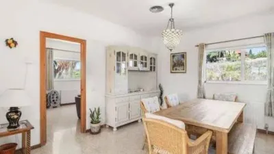 Chalet on Calle Cometa-Carrio S-N photo 15