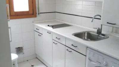 Apartment on Calle de San Carlos photo 9