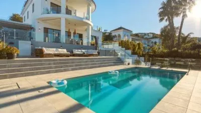 Chalet on Calle del Lago, Urbanisation La Cala Golf, 17 photo 3