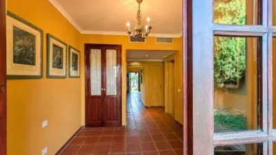 Chalet on Paseo de la Villa photo 5
