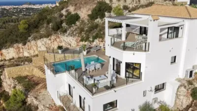 Chalet in La Pedrera-Vessanes photo 5