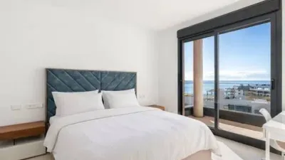 Apartment on Calle Anita Delgado photo 16