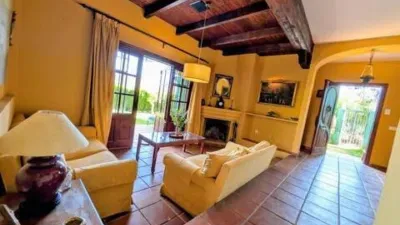 Chalet on Paseo de la Villa photo 18