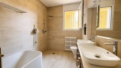 Apartment in Centre photo 15