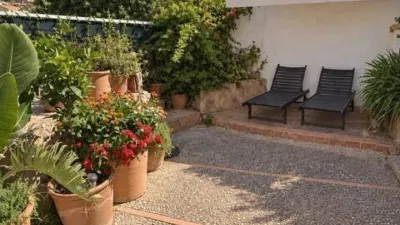 Terraced House on Carrer de Ciutat photo 26