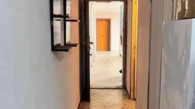Apartment in Casc Antic photo 5