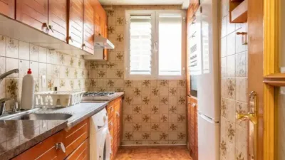 Apartment in Badia del Vallès photo 10