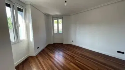 Apartment on Calle Aralar Mendia, 32 photo 2