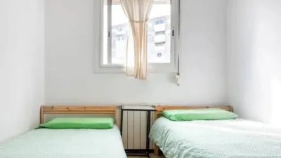Apartment in Badia del Vallès photo 27