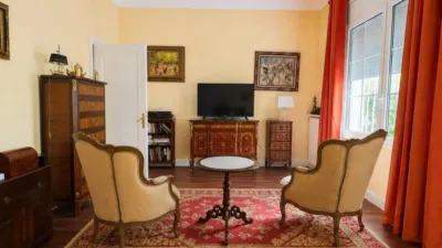 Apartment in Centre photo 14