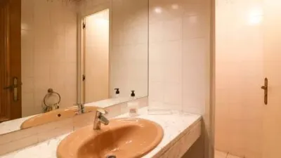 Chalet in Esplugues de Llobregat photo 16