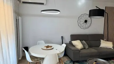 Penthouse in El Camp de l'Arpa del Clot photo 3
