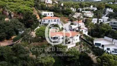Chalet on Avinguda del Mediterrani photo 2