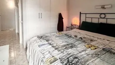 Apartment in Casc Antic photo 8