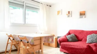 Apartment in Badia del Vallès photo 3