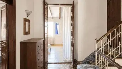 Terraced House on Carrer de Ciutat photo 7