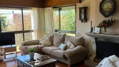 Chalet in San Cibrao Das Viñas (Capital) photo 10