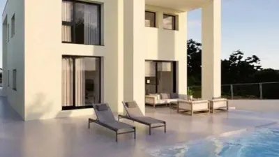Chalet on Calle Costa Brava S-N photo 2