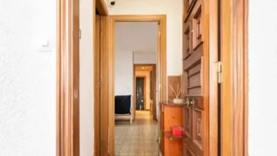 Apartment in Badia del Vallès photo 8