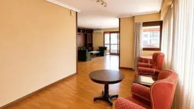 Apartment in Traditional Centre photo 9