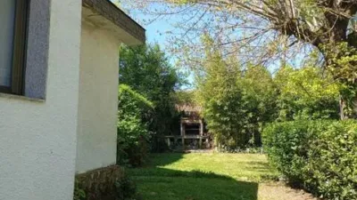Chalet in San Cibrao Das Viñas (Capital) photo 28