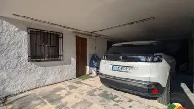 Chalet on Carrer del Tarragonès photo 26