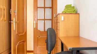Apartment in Badia del Vallès photo 30