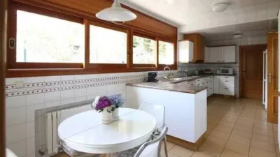 Chalet in Esplugues de Llobregat photo 18