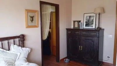 Chalet in San Cibrao Das Viñas (Capital) photo 17