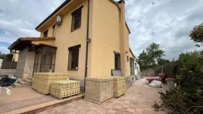 Chalet in Chapinería photo 2