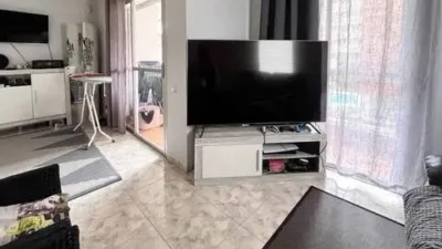 Apartment in Casc Antic photo 4