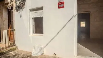 Terraced house on Carrer del Pare Rafael Serra photo 13