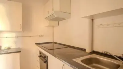 Terraced house on Carrer del Pare Rafael Serra photo 9