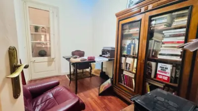 Apartment in Centre photo 25