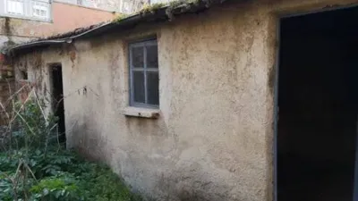 Terraced house on Santa Eufemia Street photo 3
