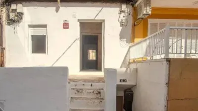Terraced house on Carrer del Pare Rafael Serra photo 2