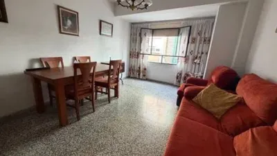 Flat on Carrer de Carlos Sarthou photo 2