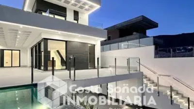 Chalet in Golf Bahía Urbanization photo 12