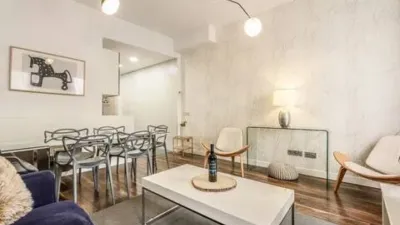 Apartment on Calle de Relatores photo 16