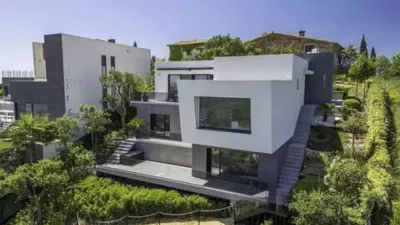 Chalet on Carrer del Llentiscle photo 5