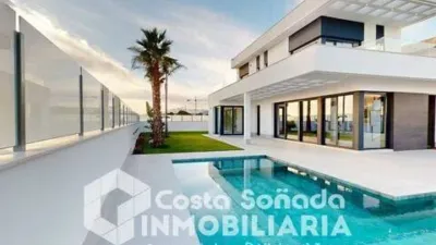 Chalet in Golf Bahía Urbanization photo 69