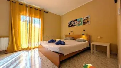 Chalet on Carrer de Breda photo 16
