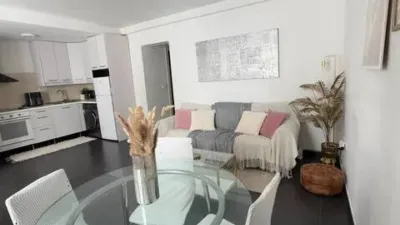 Apartment on the street photo 3