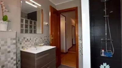 Chalet in Torrelles de Llobregat photo 29