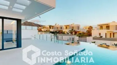 Chalet in Golf Bahía Urbanization photo 28