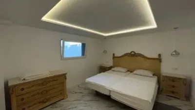 Chalet for sale in Las Adelfas-Benicolada-Garduix photo 32