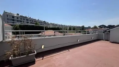 Apartment in Perillo photo 2