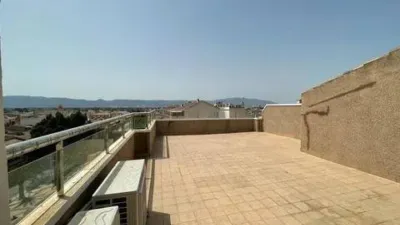Top-floor apartment on Calle Rosario photo 3