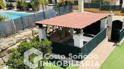Chalet in Golf Bahía Urbanization photo 19