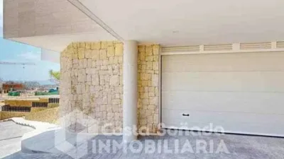 Chalet in Golf Bahía Urbanization photo 4